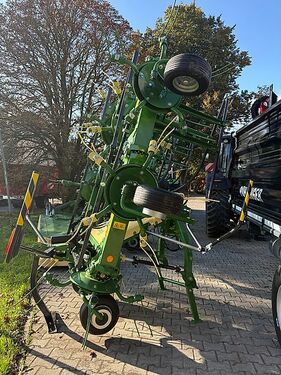 Krone Vendro 820