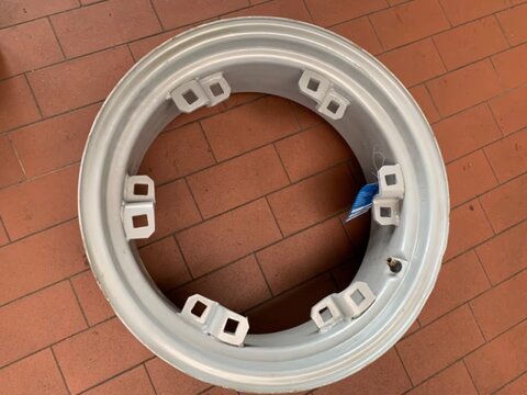 Deutz Fahr Felgenring 0.012.9286.4/01 2