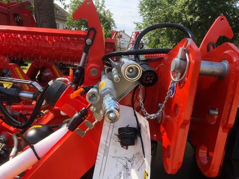 Kuhn FC 9330 D RA