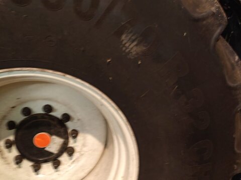 New Holland CR9070 Elevation 3