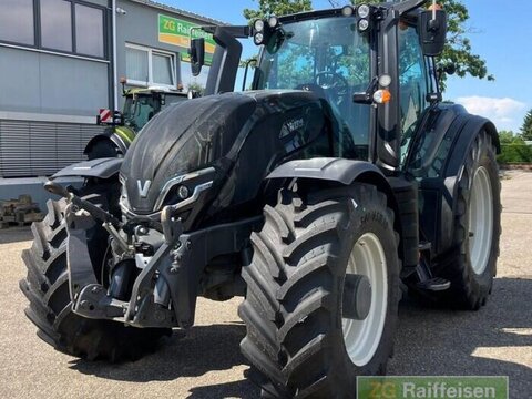 Valtra T255