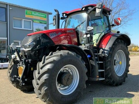 <strong>Case IH OPTUM 300 CV</strong><br />