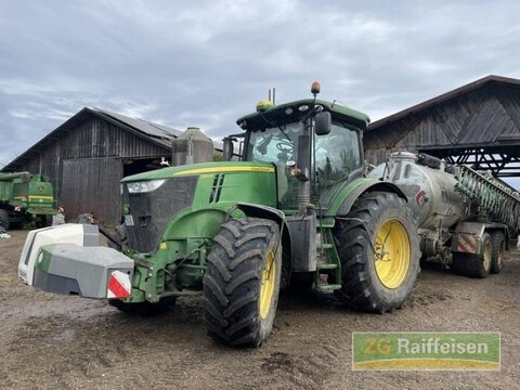 John Deere 7215 R 2