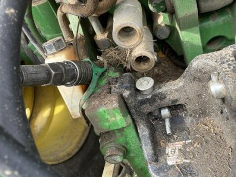 John Deere 7215 R 3