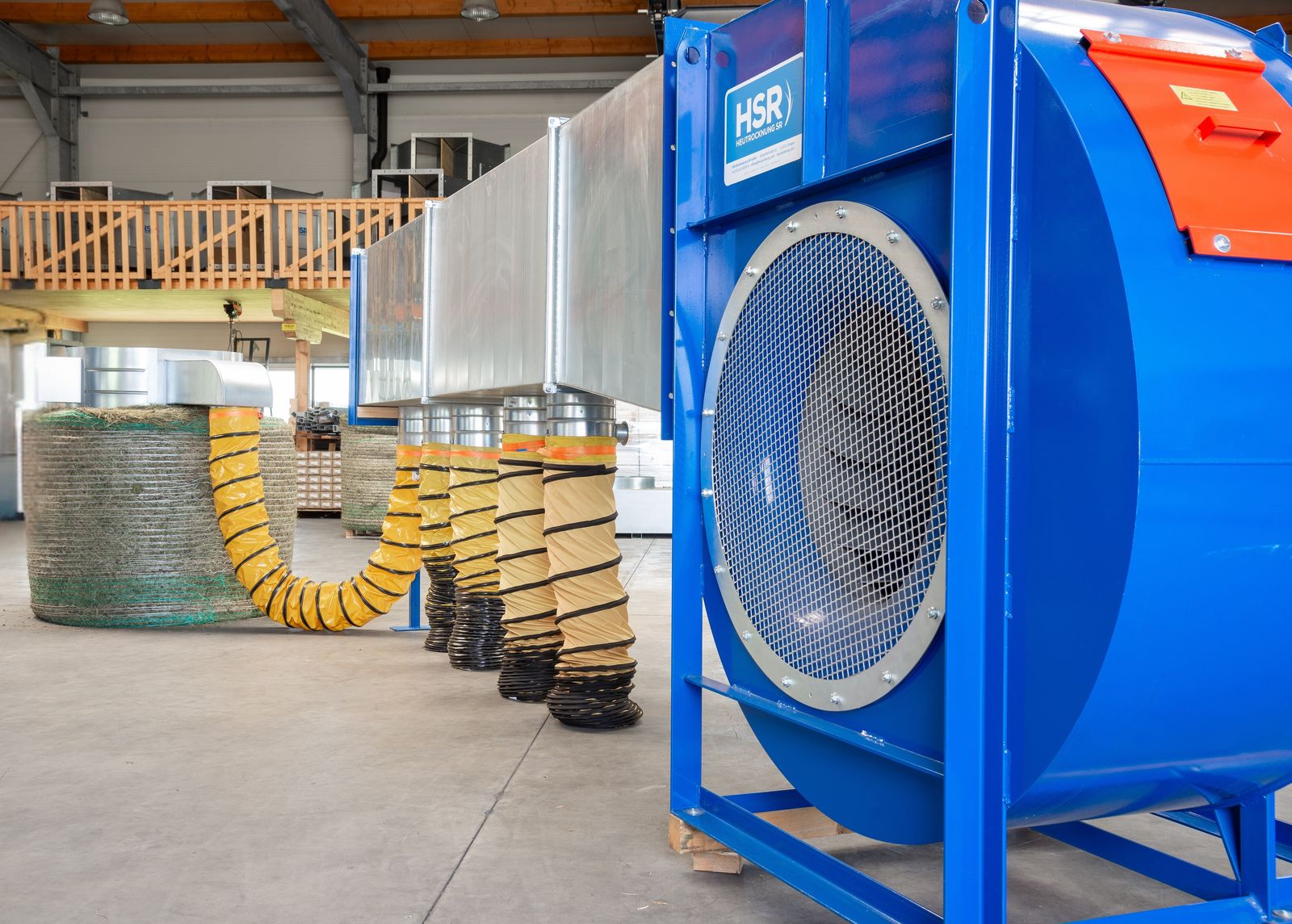 HSR Rundballenbelüftung Flex für 20 Ballen  1