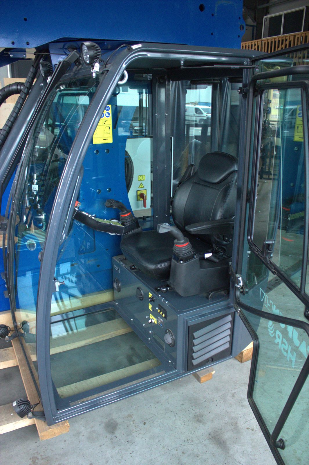 HSR 105.38 Vario Heukran 2