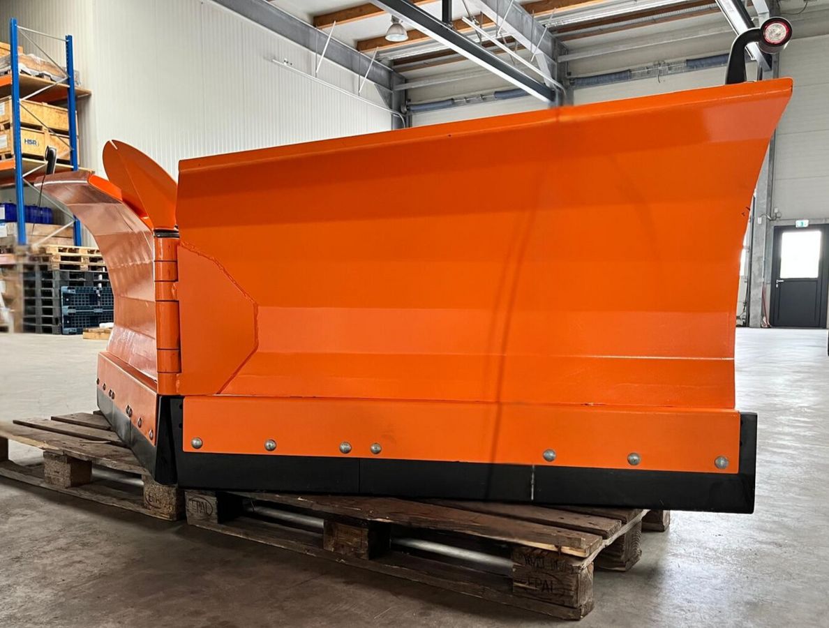 Schneepflug VARIO 290 3