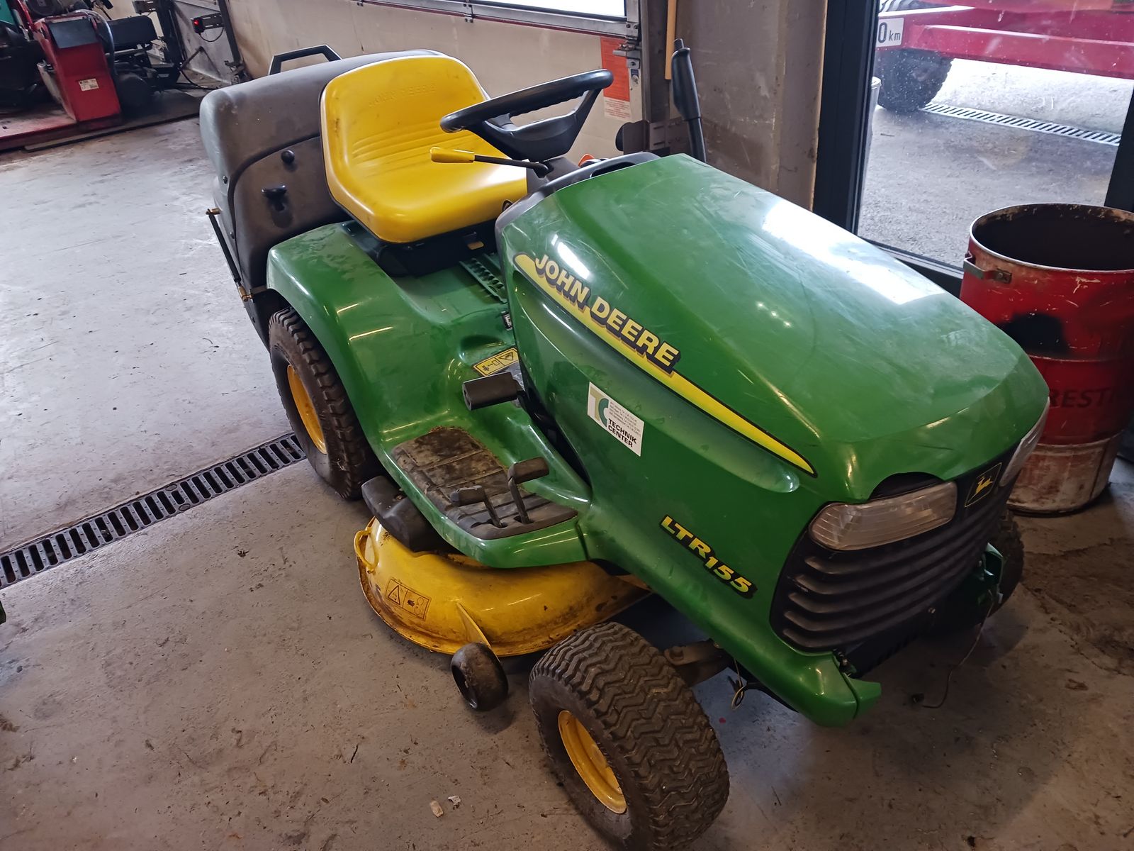 John Deere John Deer LTR 155 1