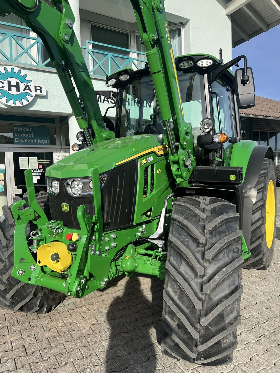 John Deere 6M125 2