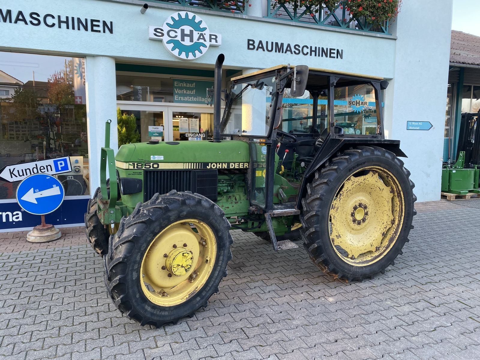 John Deere, 1850, 1992