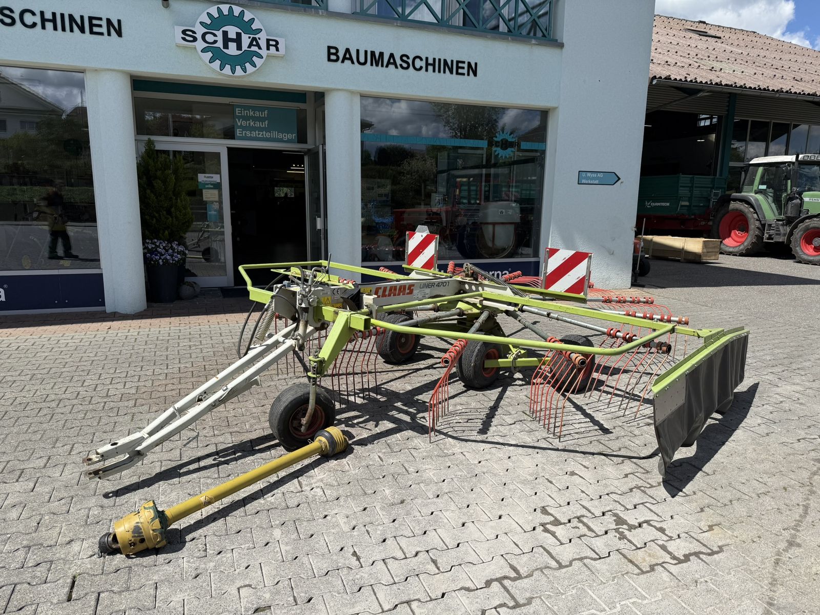 Claas, Claas Liner 470 T