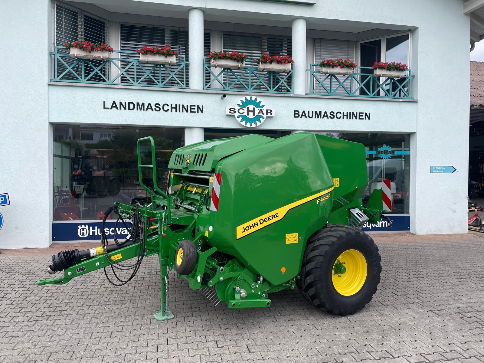 John Deere, F 442R, 2026