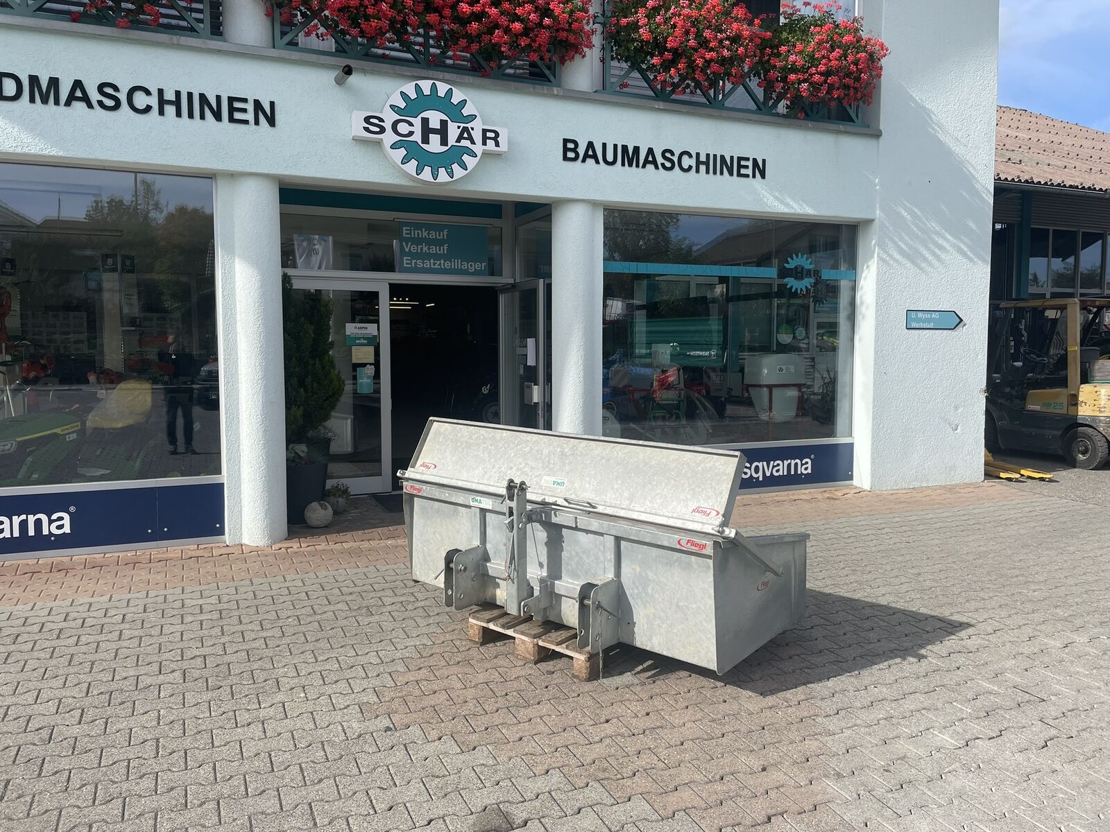 sonstige, Heckschaufel Fliegl mechanisch kippbar