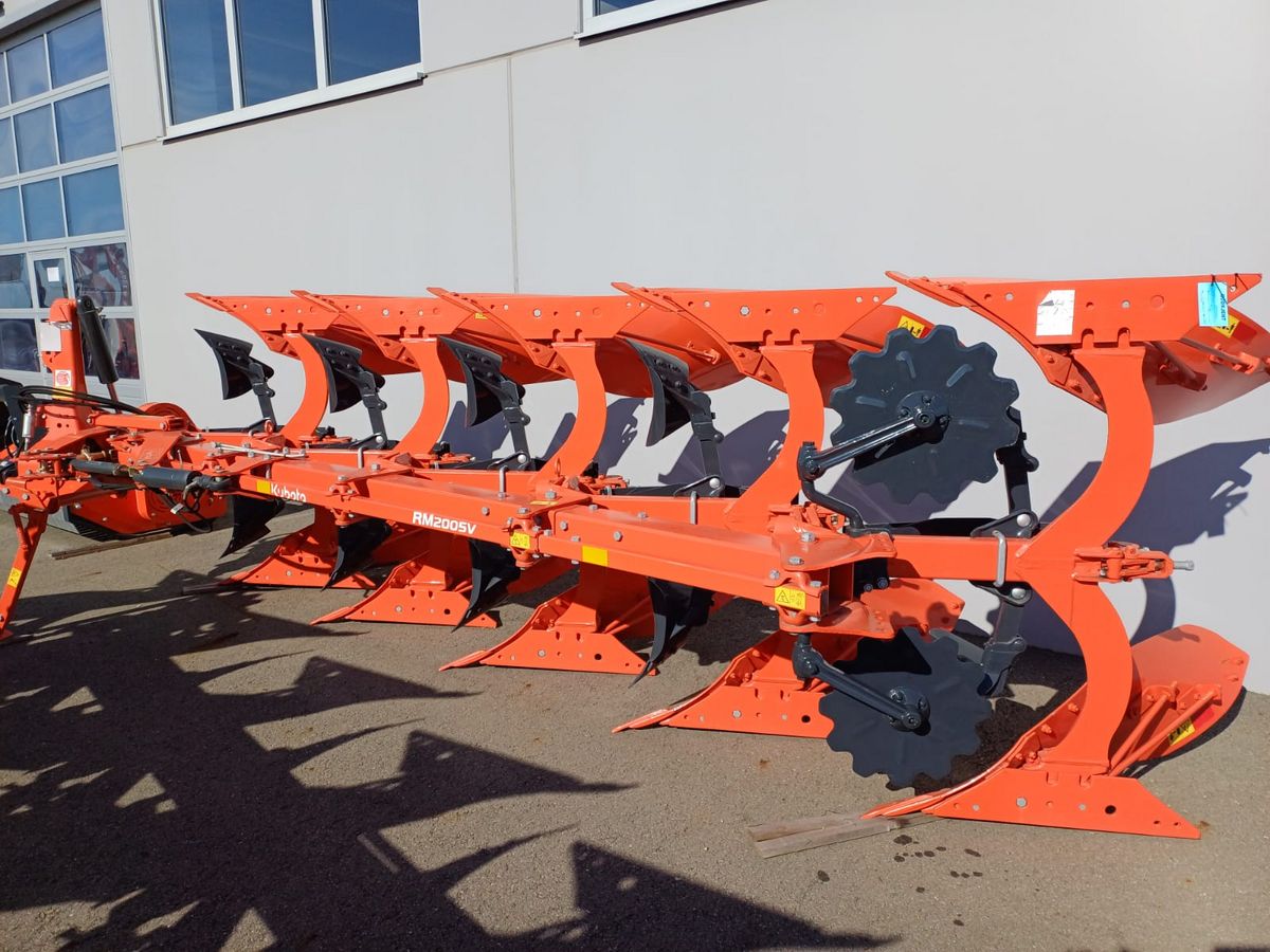 Kubota RM2005V-100-4 3