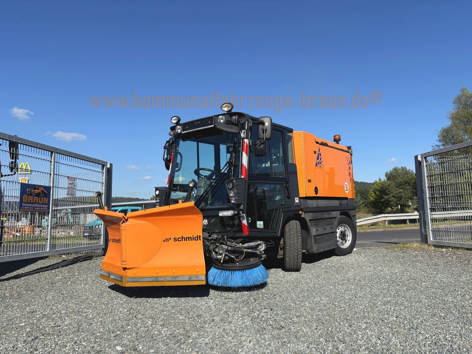 Schmidt Swingo 200+ 3 Besen Kehrmaschine+Winterd 2