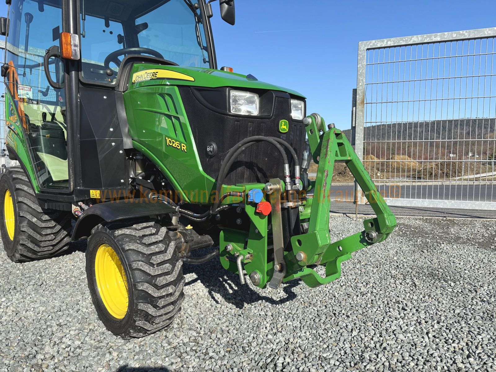 John Deere 1026 R 4x4*Allrad*Kommunal*ZW*117 Std.*Neuwertig 2
