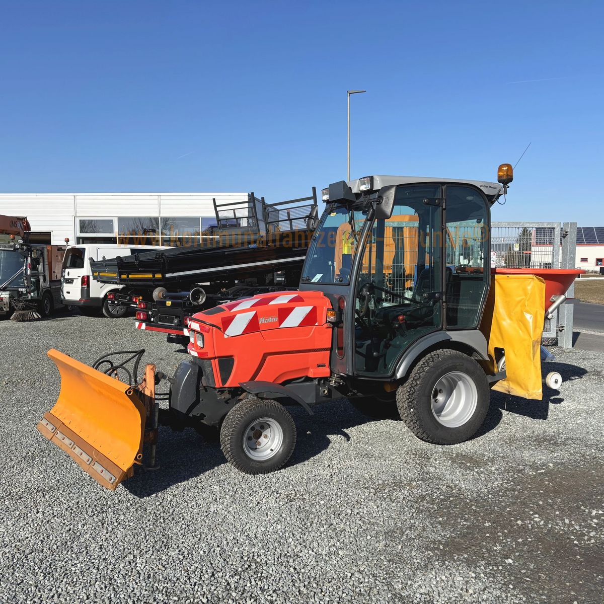 Hako 2650 DA*4x4*Schneepflug + Streuer*nur 975 Std. 2