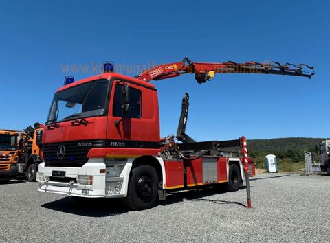 Mercedes  Actros 1835 4x2*Fassi Funk+Seilwinde*35 Tkm.*TO