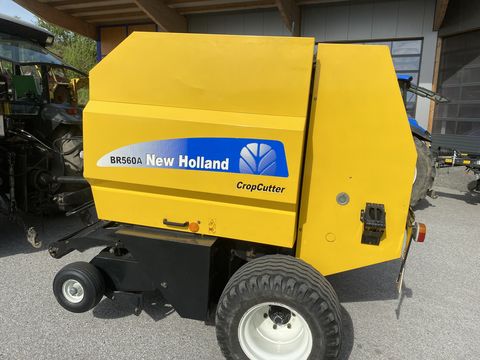 New Holland BR 560 A