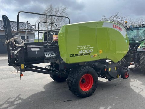 Claas Quadrant 4000 2