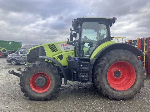 CLAAS AXION 830 CMATIC