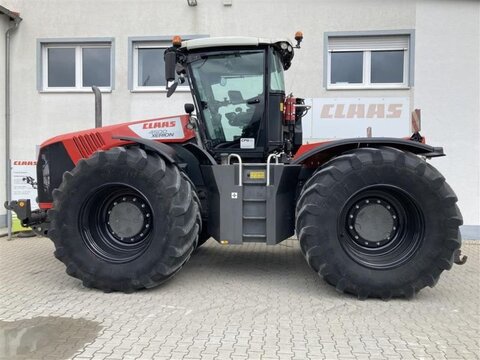 <strong>CLAAS XERION 4500 TR</strong><br />