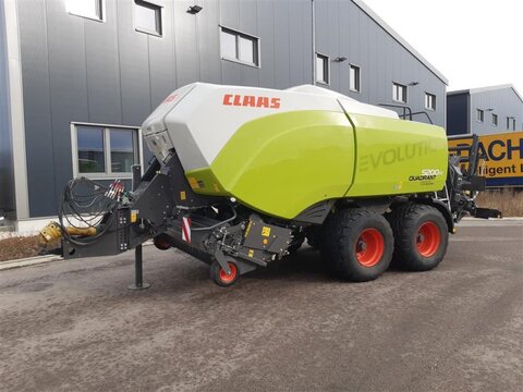 Claas Quadrant 5200 FC Evolution 3