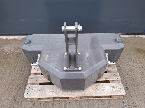 Claas Frontgewicht 600 kg 3