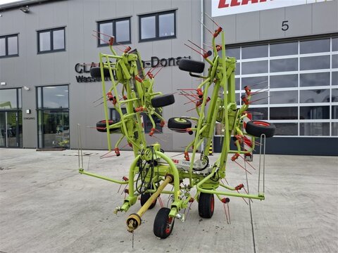 CLAAS Volto 870