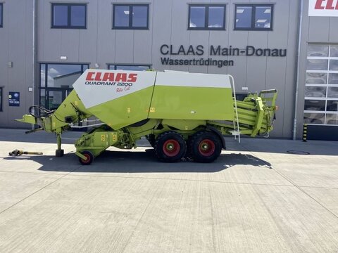 CLAAS QUADRANT 2200 RC