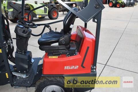 Schäffer 1622 HOFLADER 2