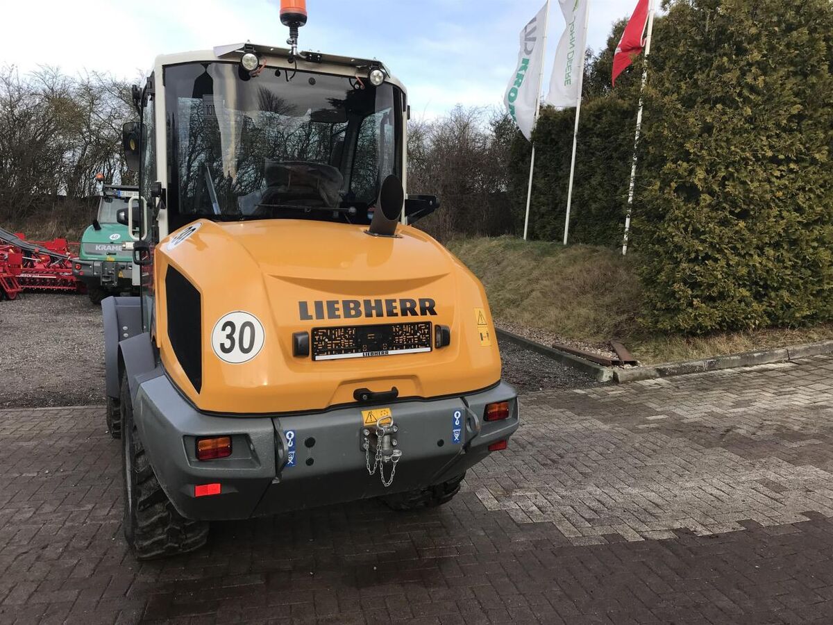 Liebherr 506 Compact 3