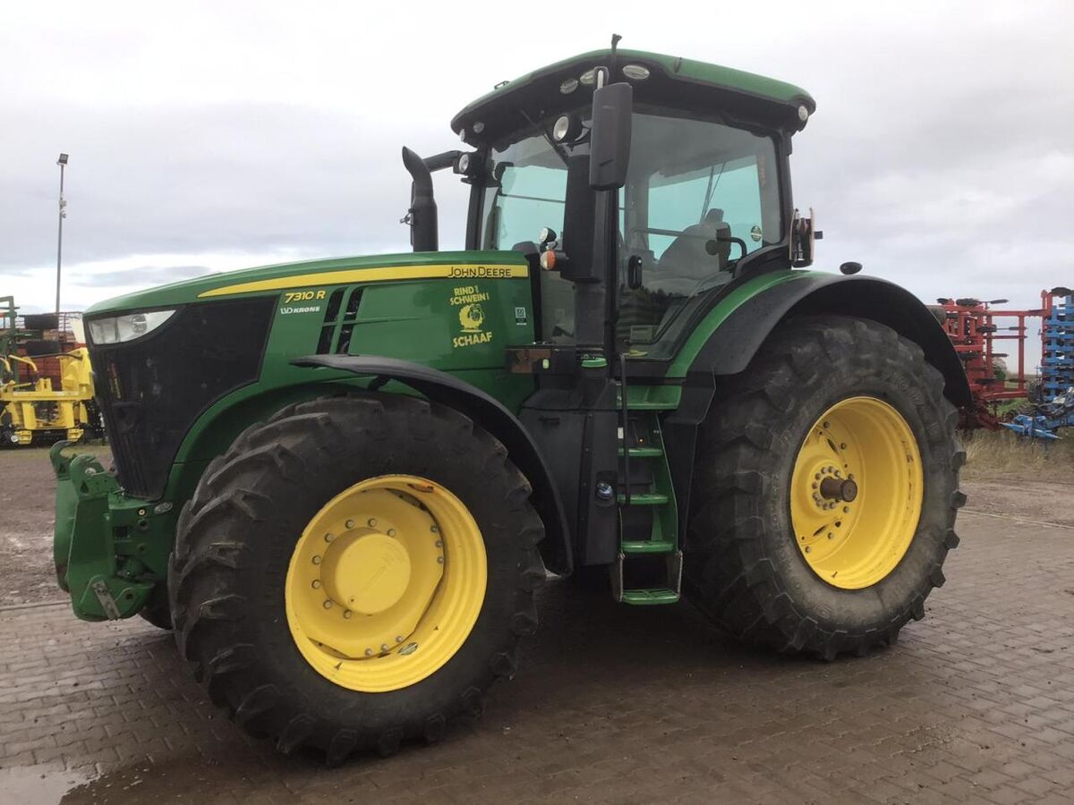 John Deere 7310R 3