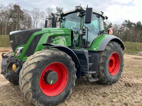 <strong>Fendt 933 Vario</strong><br />