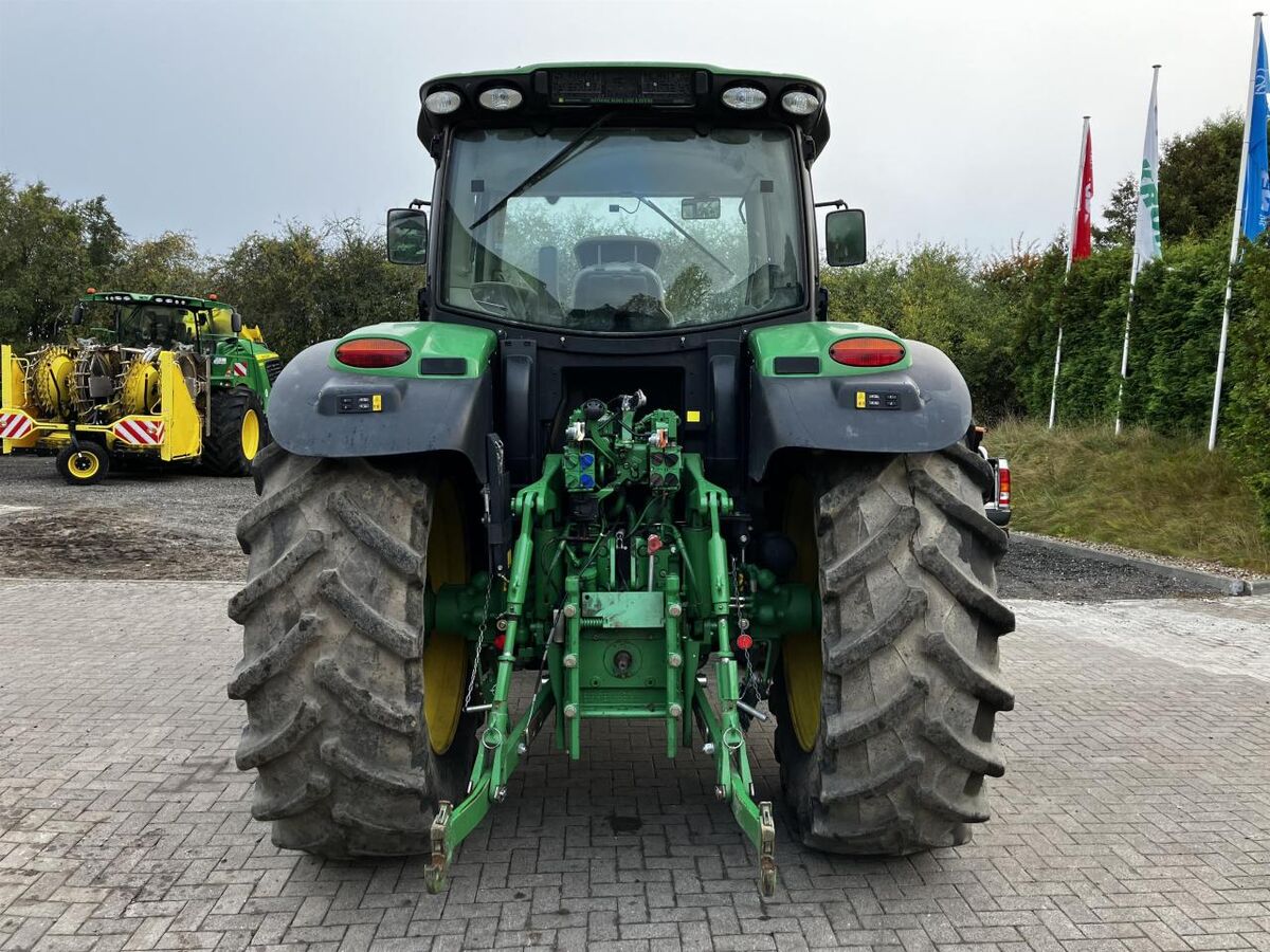 John Deere 6150R 3
