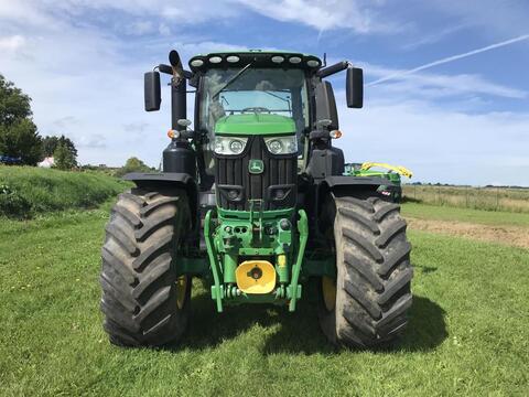 John Deere 6250R