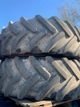 Mitas 680/80R42