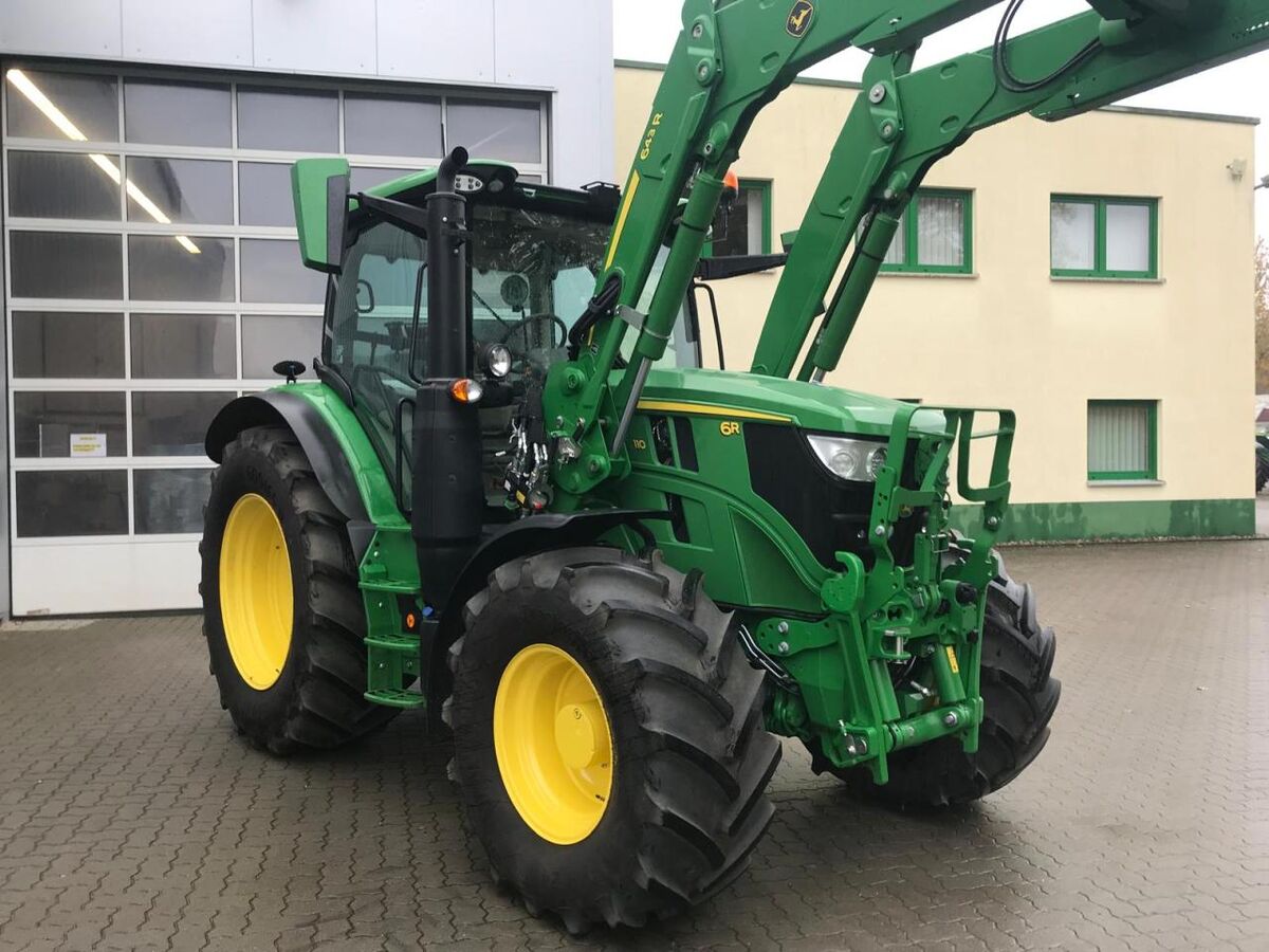 John Deere 6R 110 3