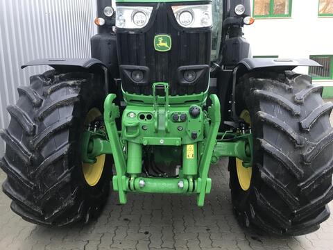 John Deere 6R 250