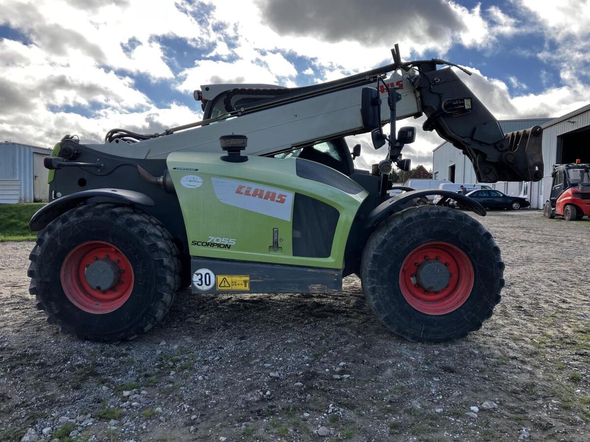 Claas 7055 2