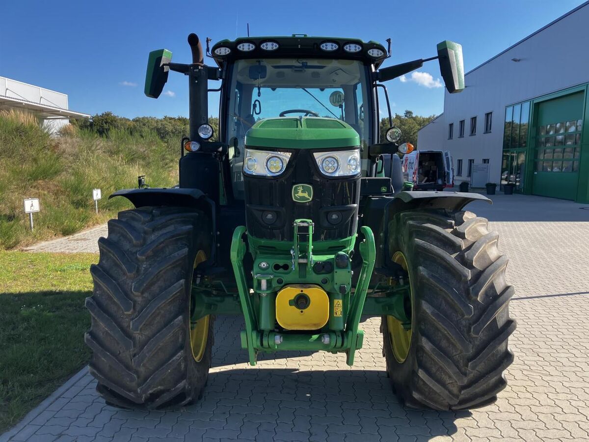 John Deere 6R 185 3