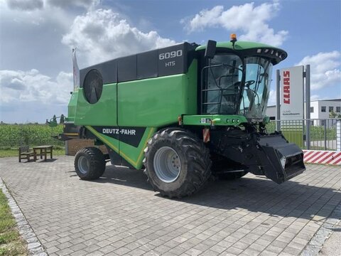 <strong>Deutz-Fahr 6090 HTS </strong><br />