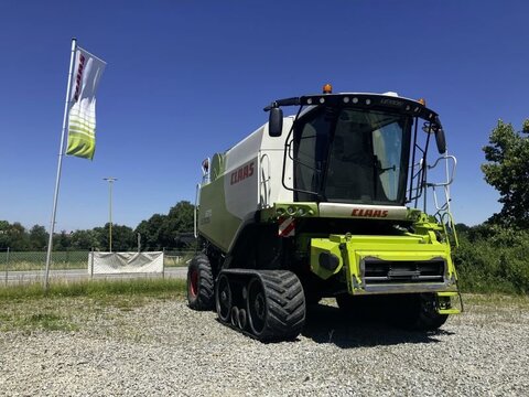 CLAAS LEXION 670 + VARIO 750