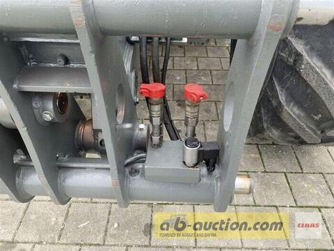 Claas SCORPION 7040 2