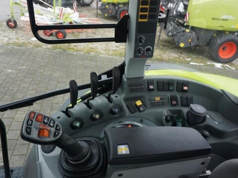 CLAAS ARION 460 CIS