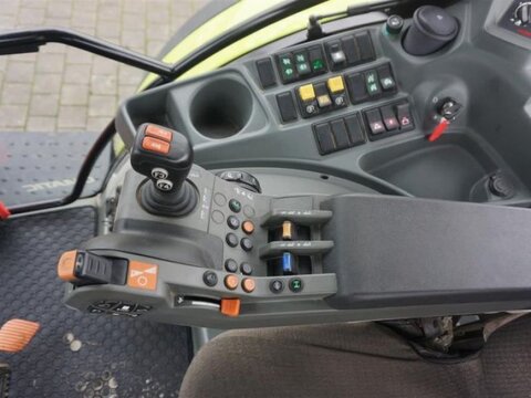 CLAAS ARION 530 CMATIC CIS+