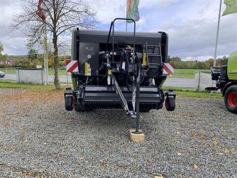 Claas ROLLANT 630 RC UNIWRAP 2