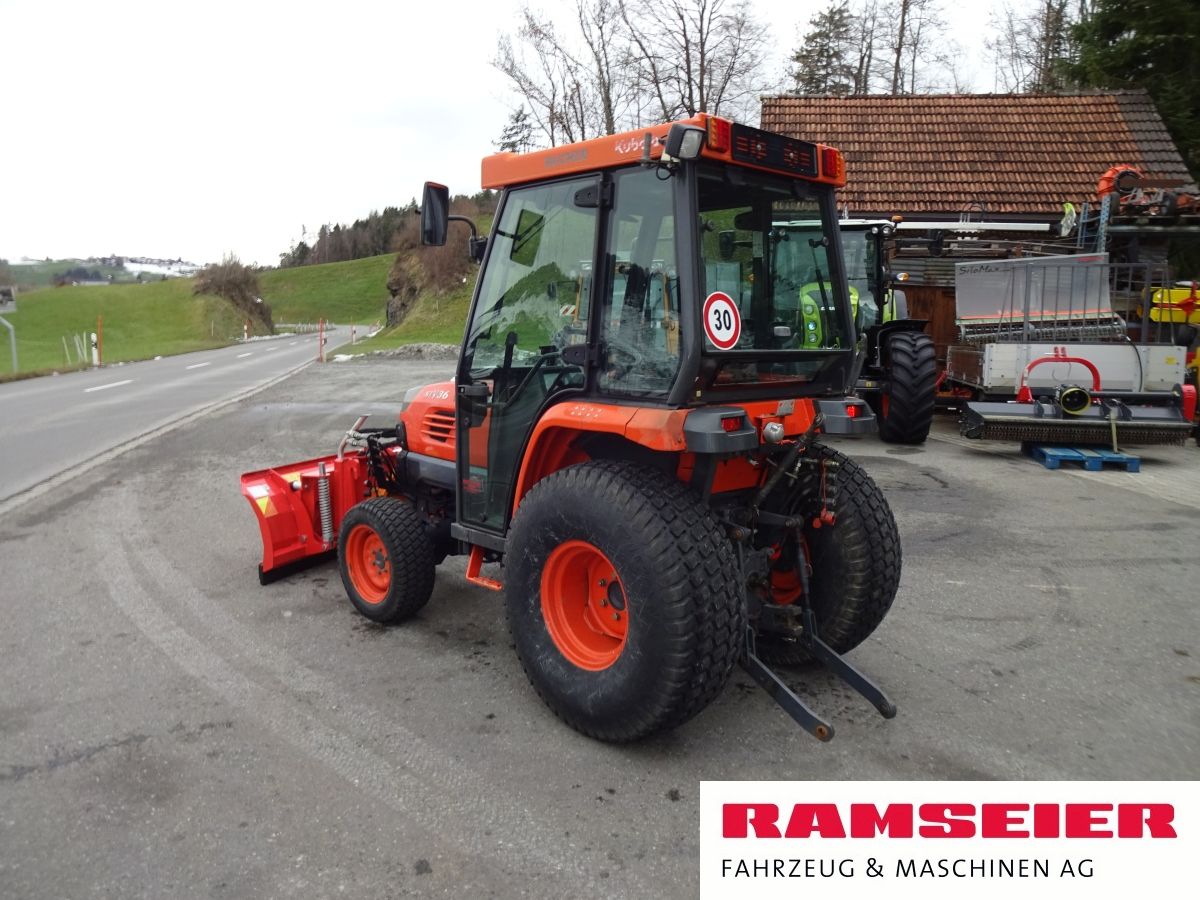 Kubota STV 36 3