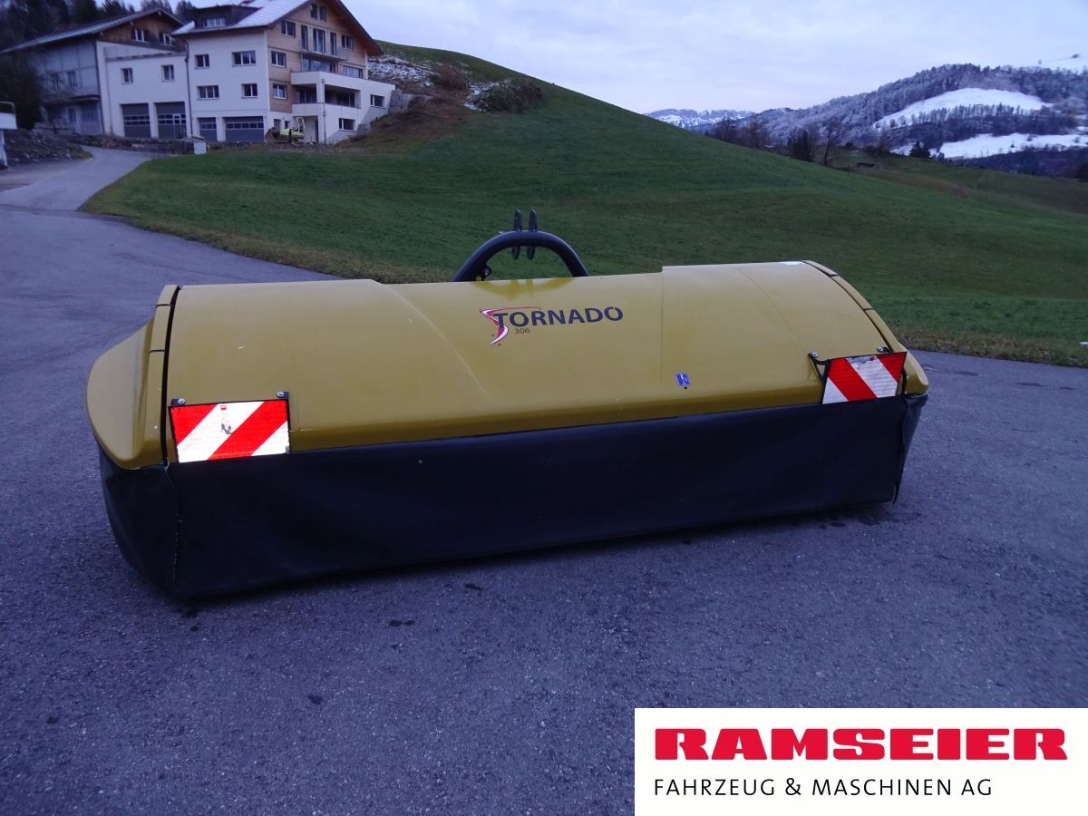 Knüsel Tornado 306 1