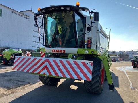 Claas TUCANO 420 + V540 + TW 2
